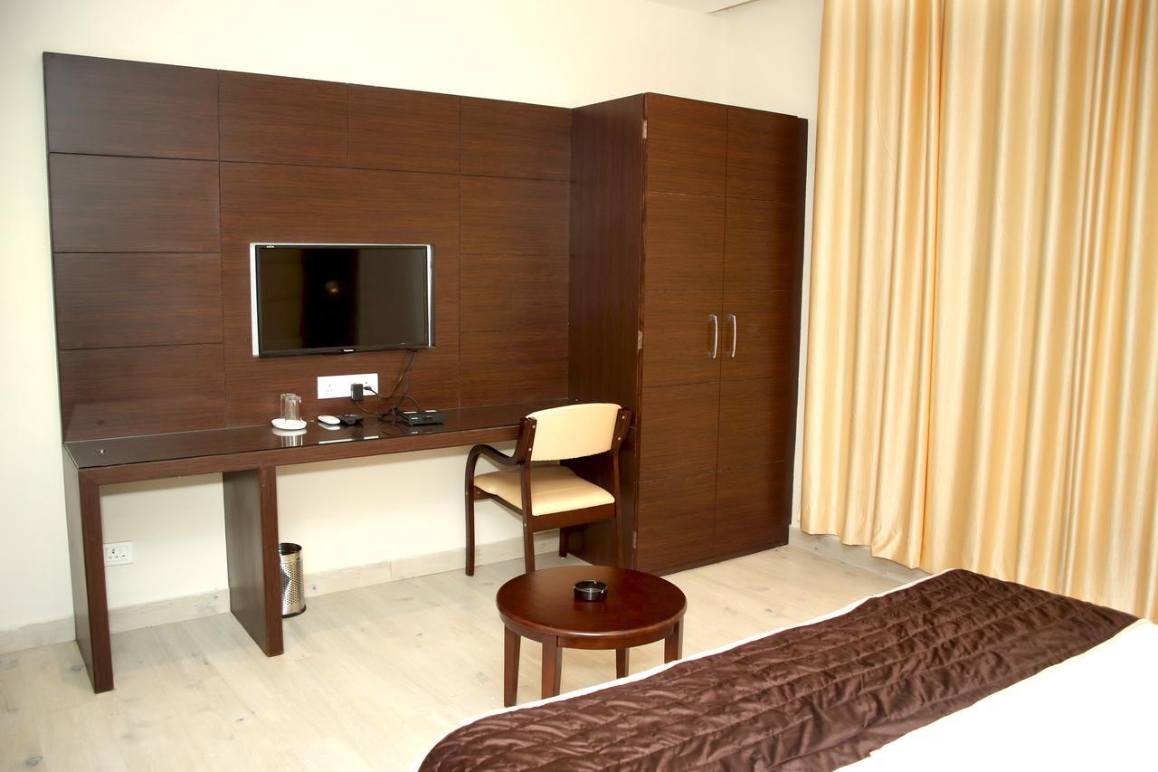 Hotel Lavanya Palace Ratlām 외부 사진
