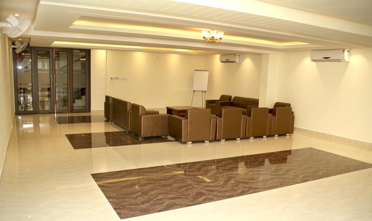 Hotel Lavanya Palace Ratlām 외부 사진